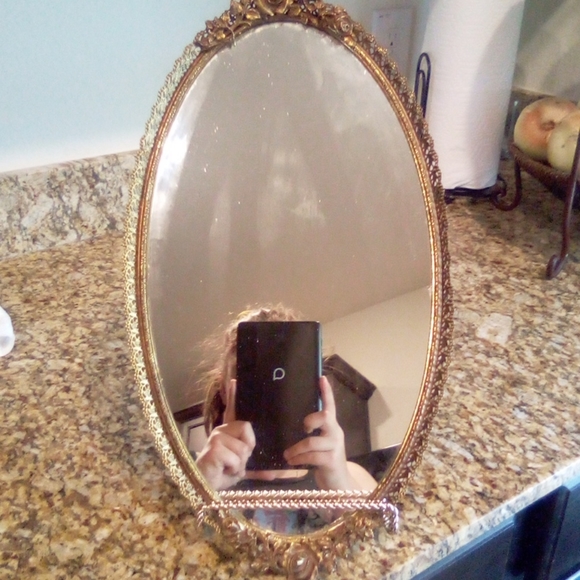 Mirror - Picture 2 of 4